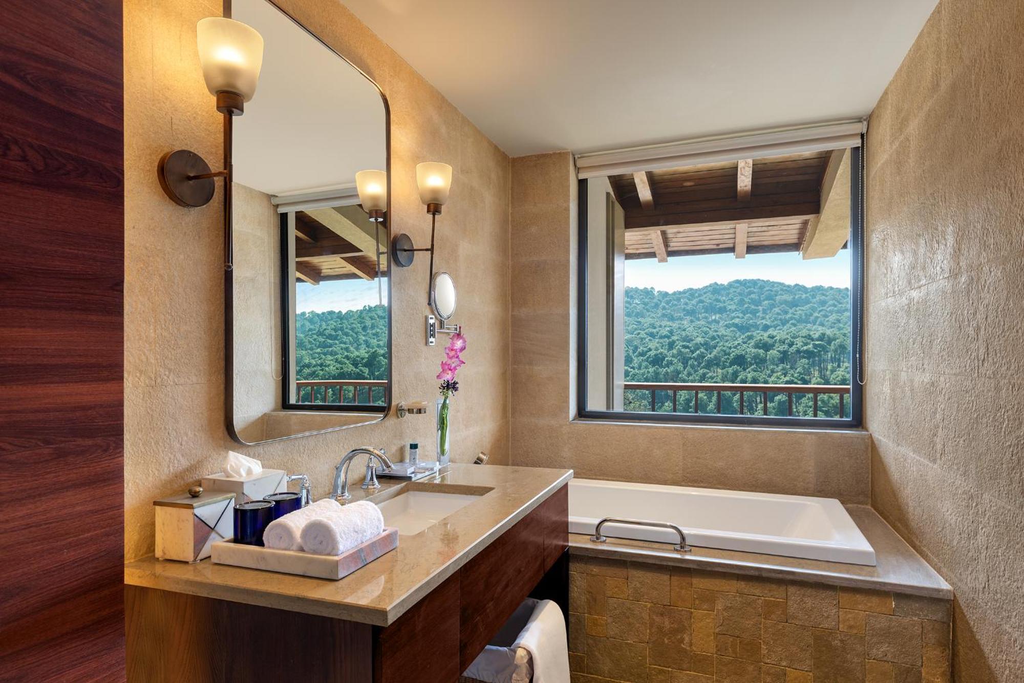 Storii By Itc Hotels, Amoha Retreat دارامشالا المظهر الخارجي الصورة